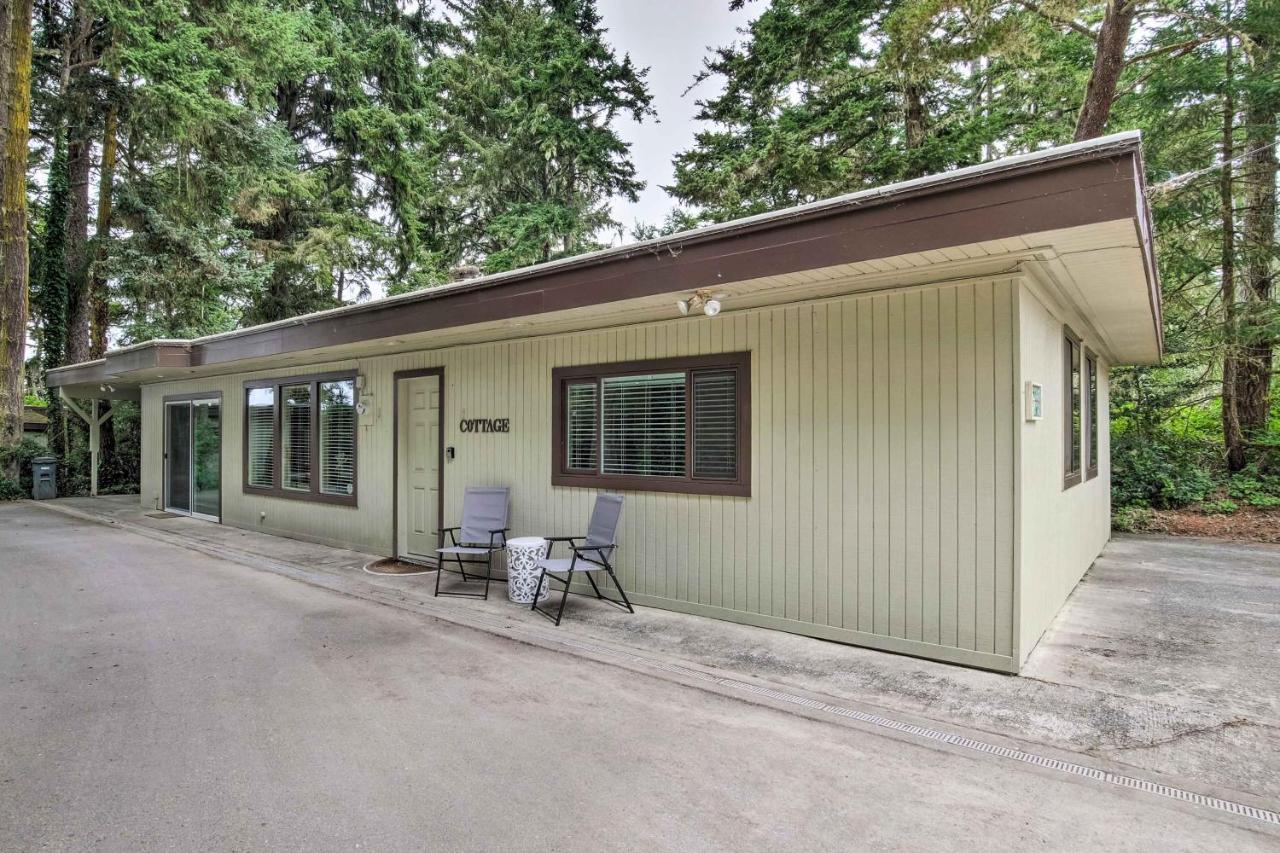 Coos Bay Retreat Less Than 2 Mi To Marina And Casino! Exterior photo